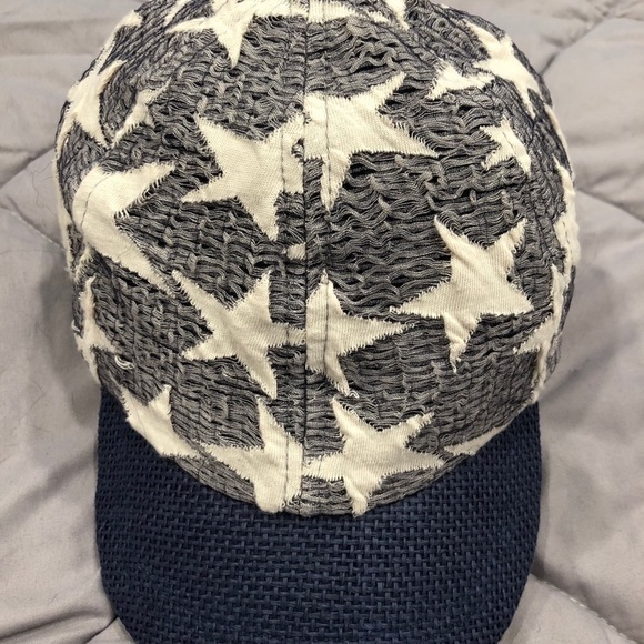 Star baseball cap! - Picture 2 of 7